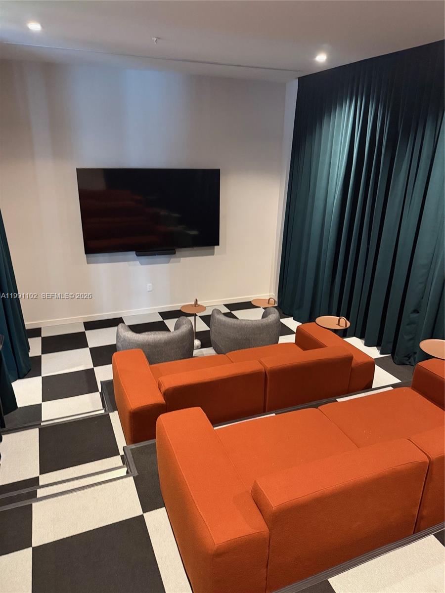 THE CROSBY MIAMI WORLD C - Residential