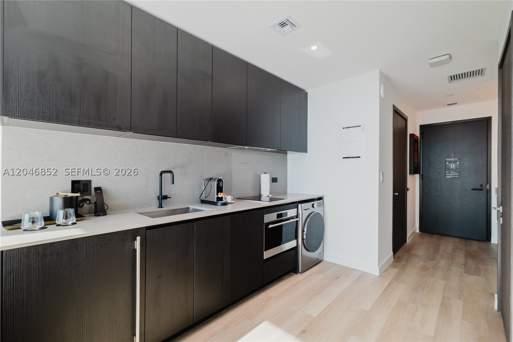 E11EVEN HOTEL & RESIDEN - Residential Lease