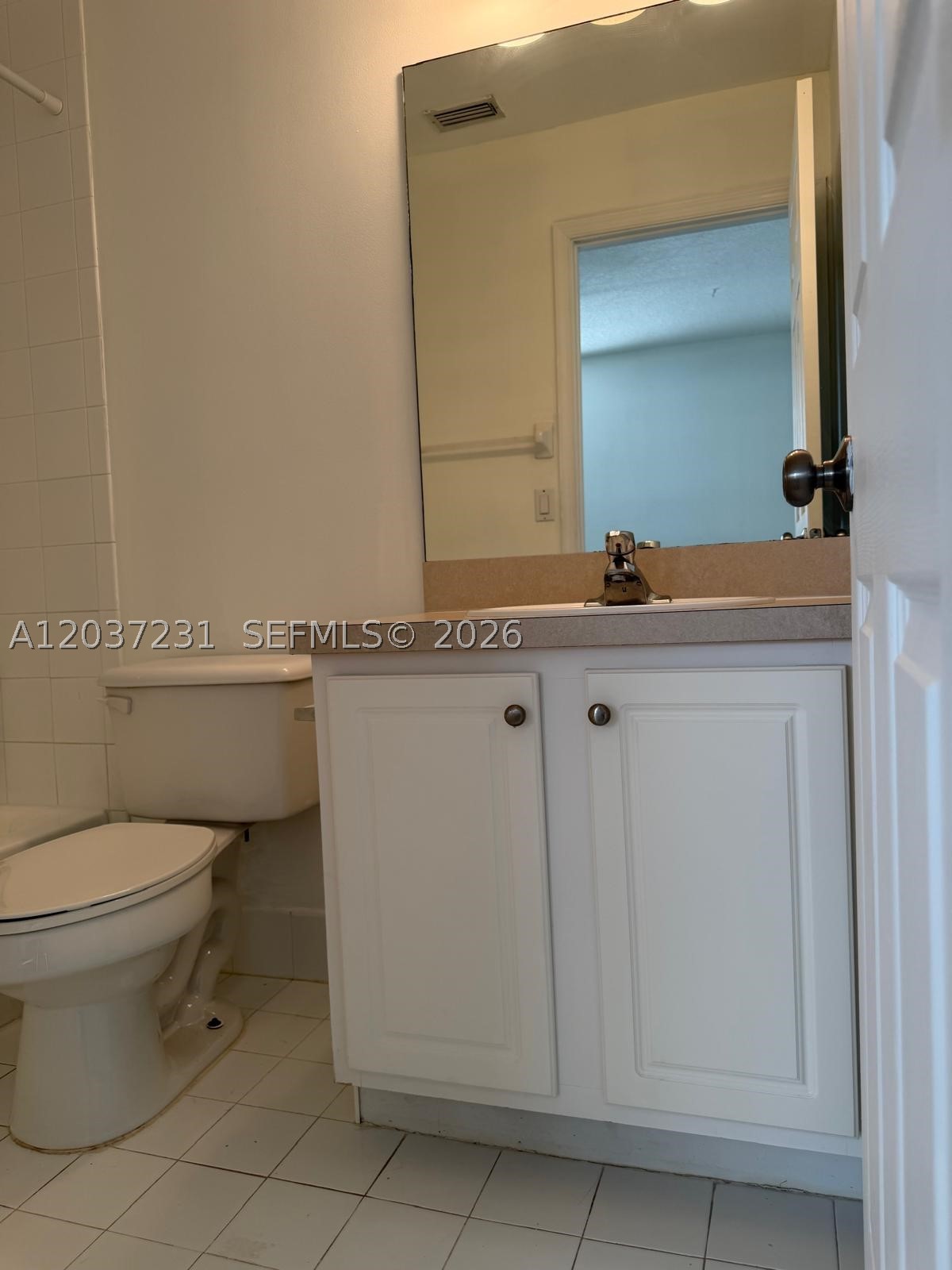 PALMBROOKE TOWNHOMES - Residential Lease
