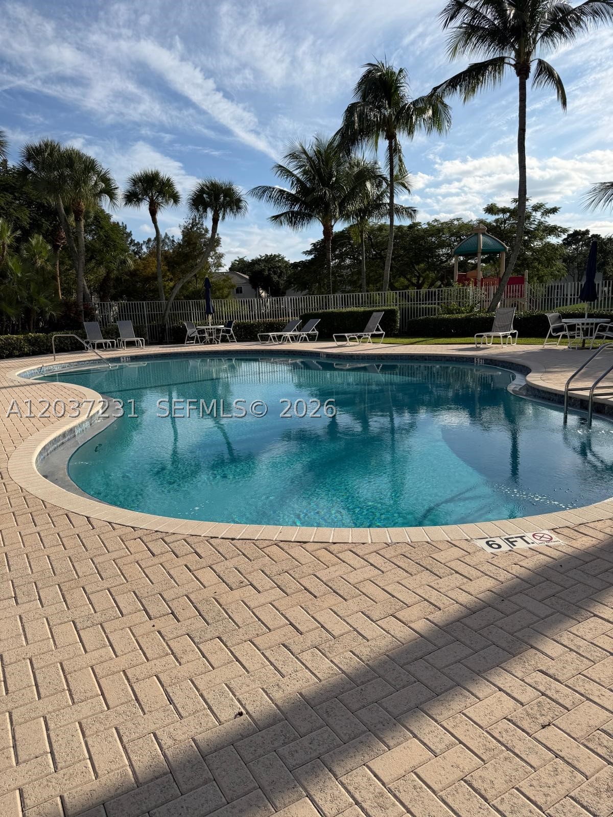 PALMBROOKE TOWNHOMES - Residential Lease