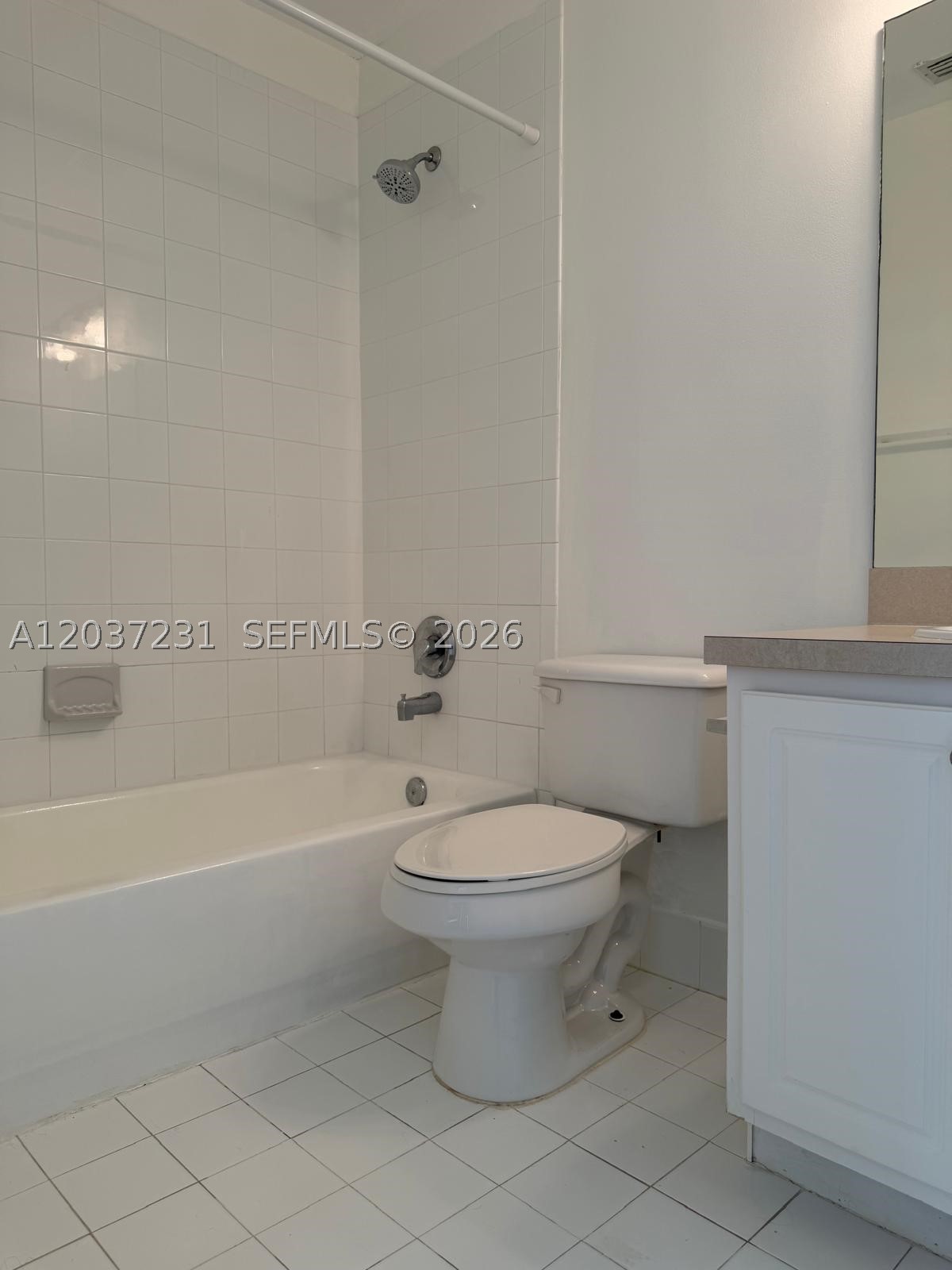 PALMBROOKE TOWNHOMES - Residential Lease
