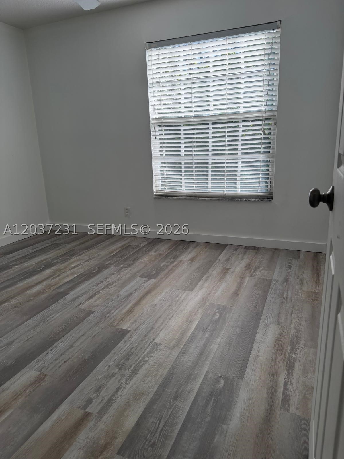 PALMBROOKE TOWNHOMES - Residential Lease