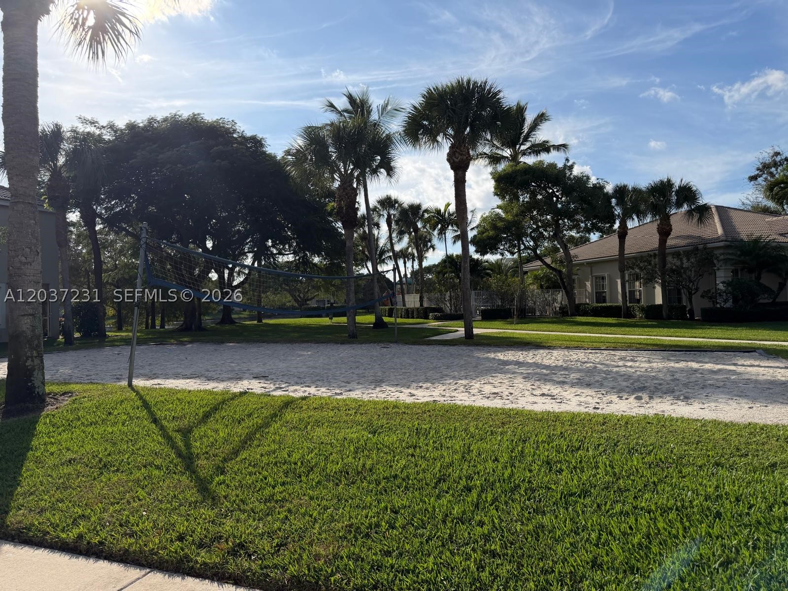 PALMBROOKE TOWNHOMES - Residential Lease
