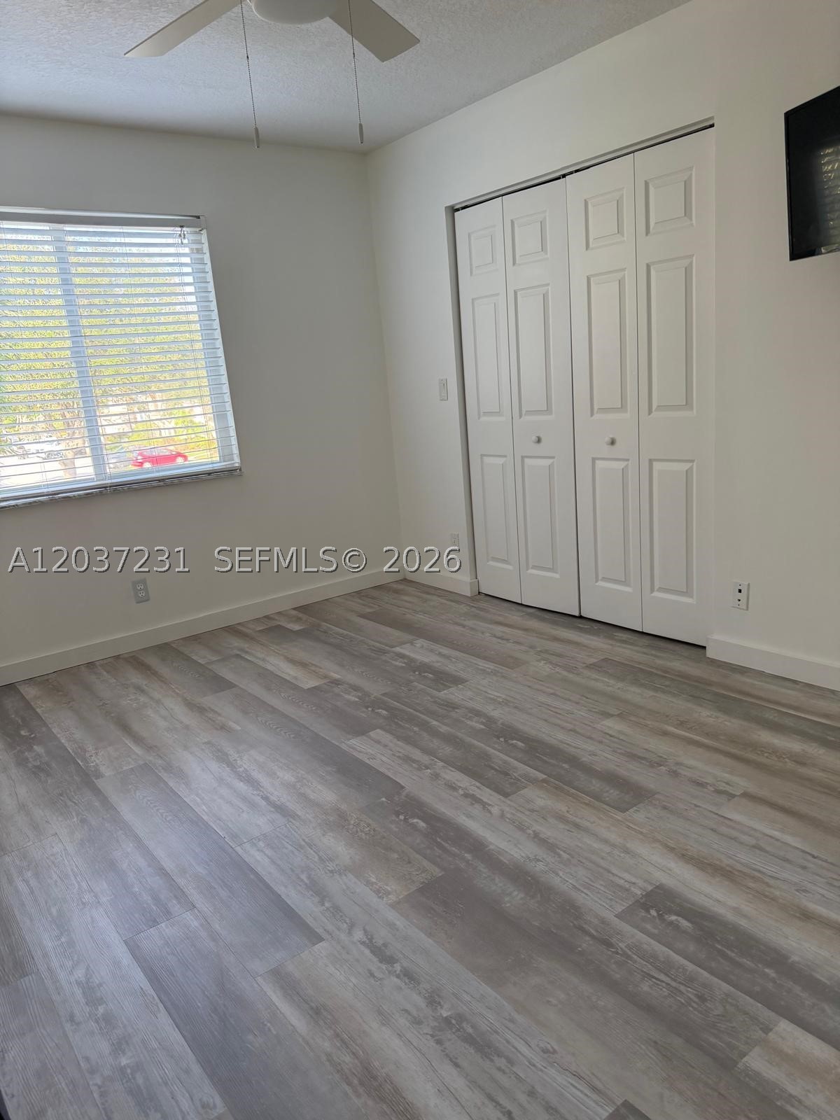 PALMBROOKE TOWNHOMES - Residential Lease