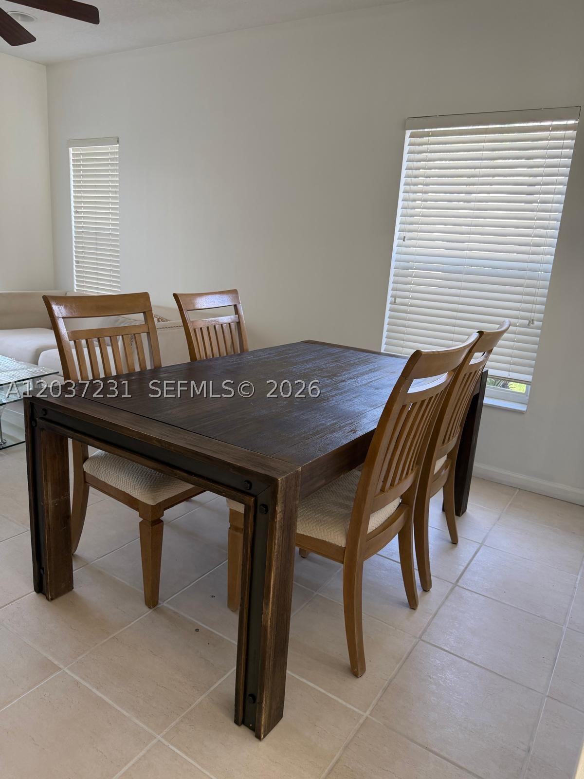 PALMBROOKE TOWNHOMES - Residential Lease