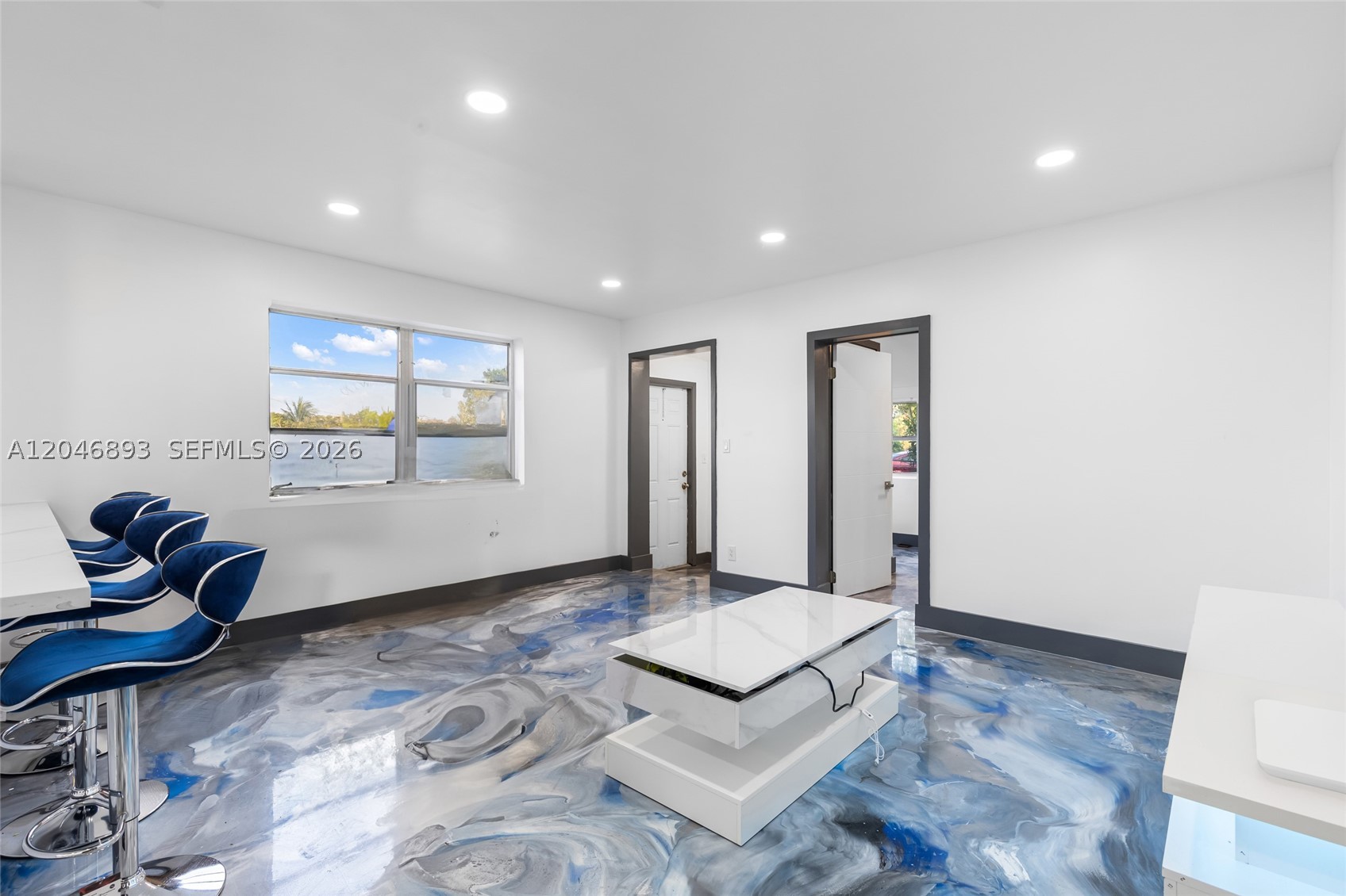 LAUDERDALE LAKES WEST GAT - Residential