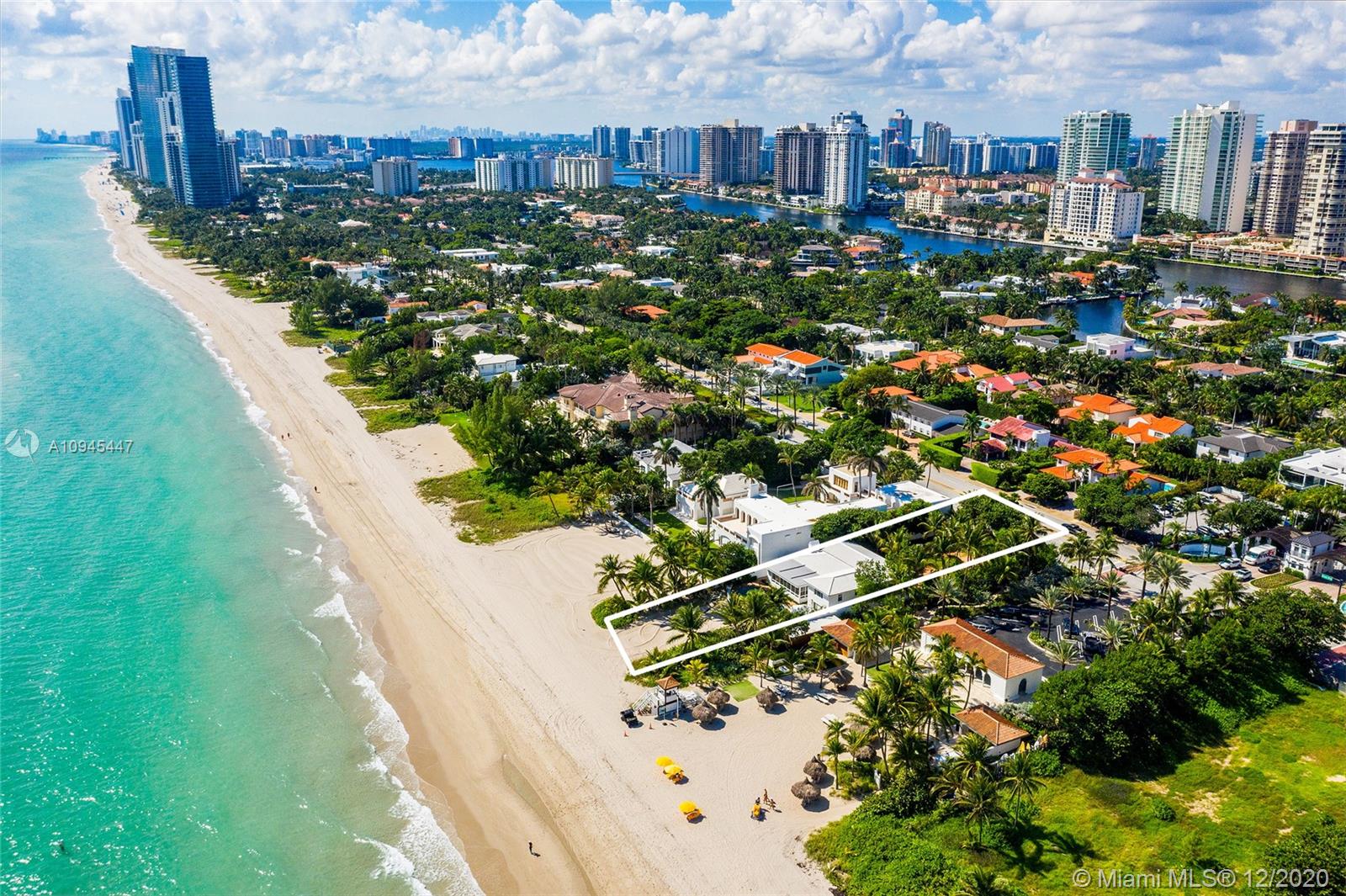 GOLDEN BEACH - Residential