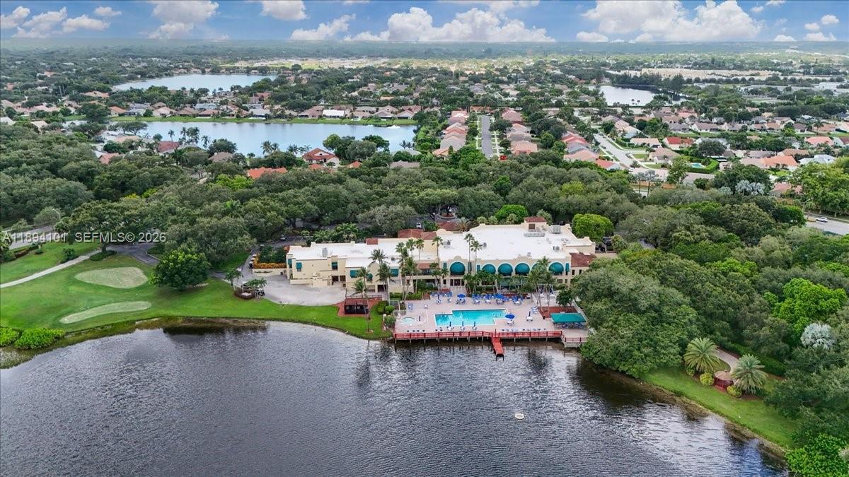 LIVE OAK CONDO SEVEN - Residential
