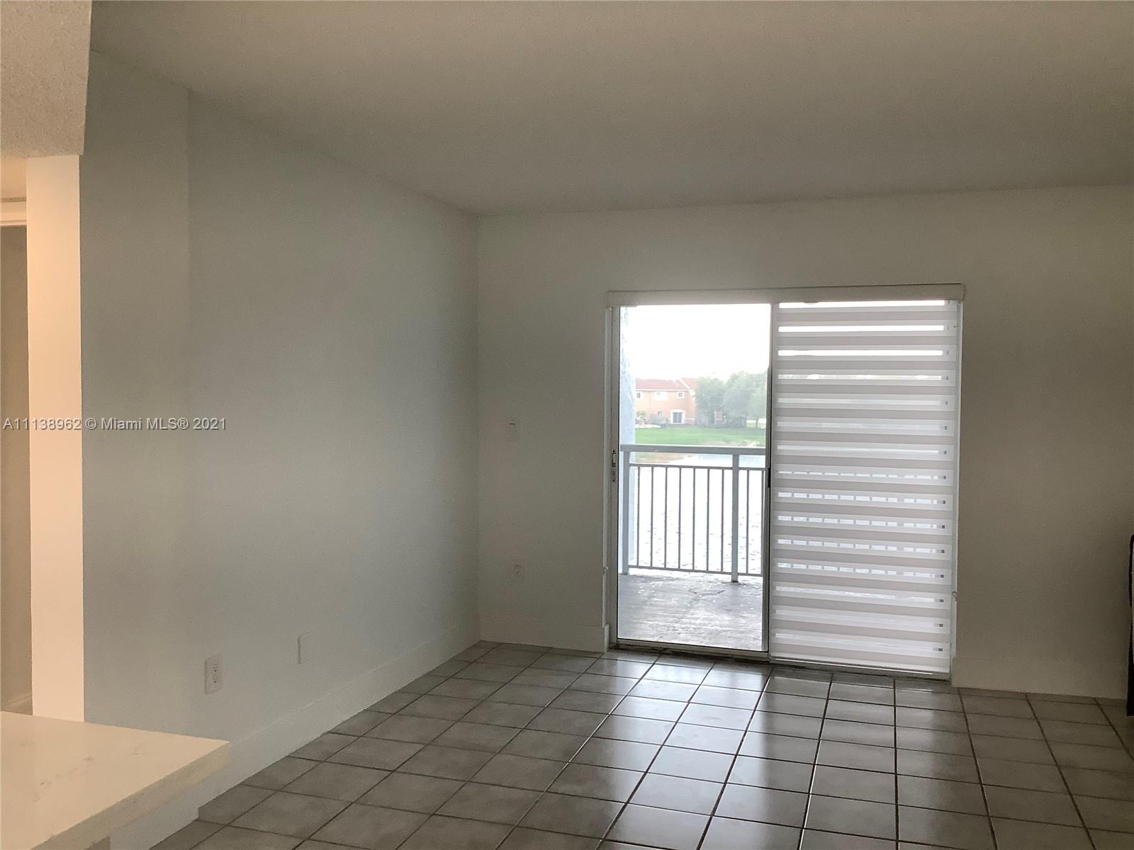 LE CLUB AT OLD CUTLER CON - Residential Lease