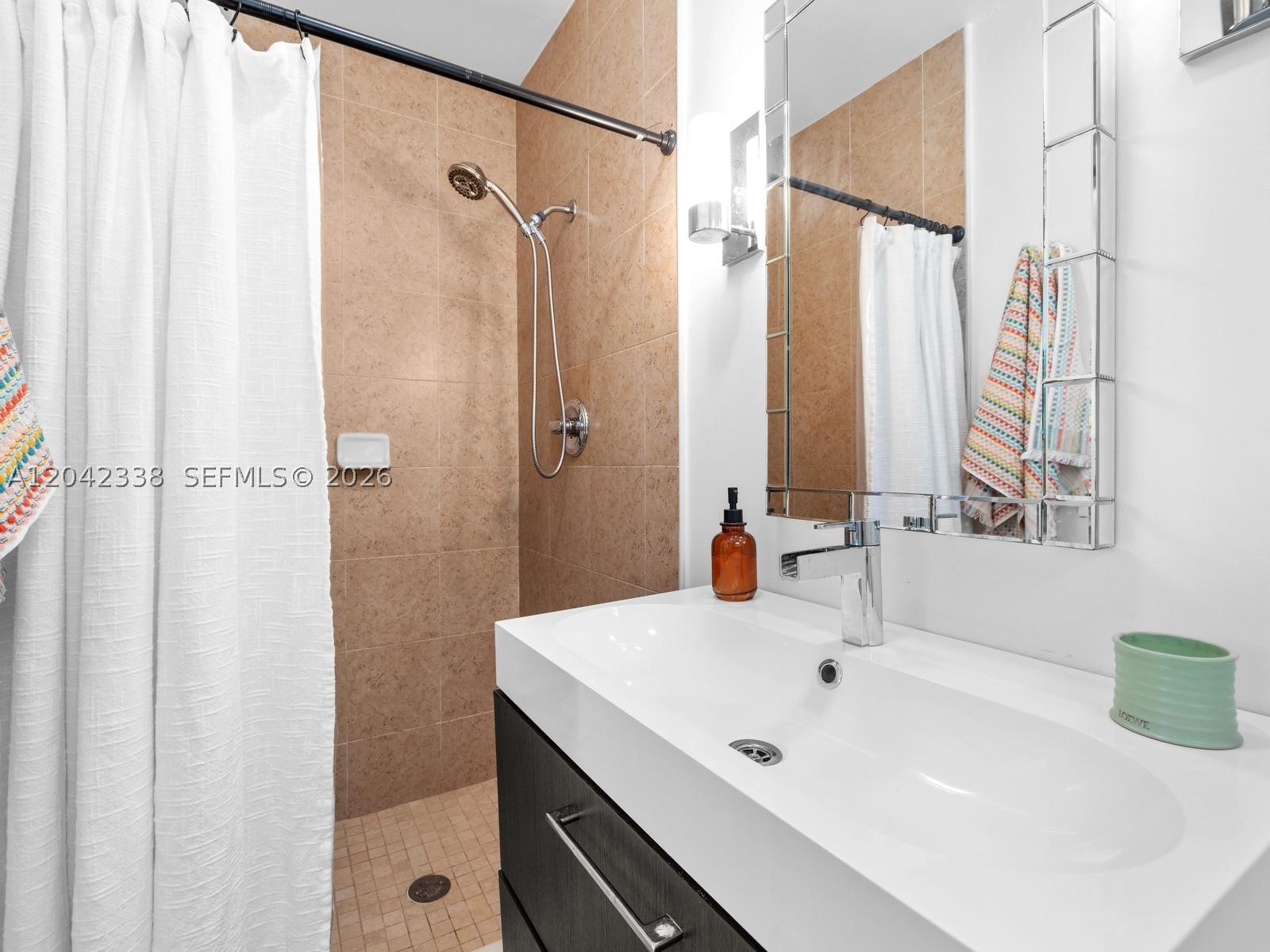 SHORE ACRES AMD PL - Residential