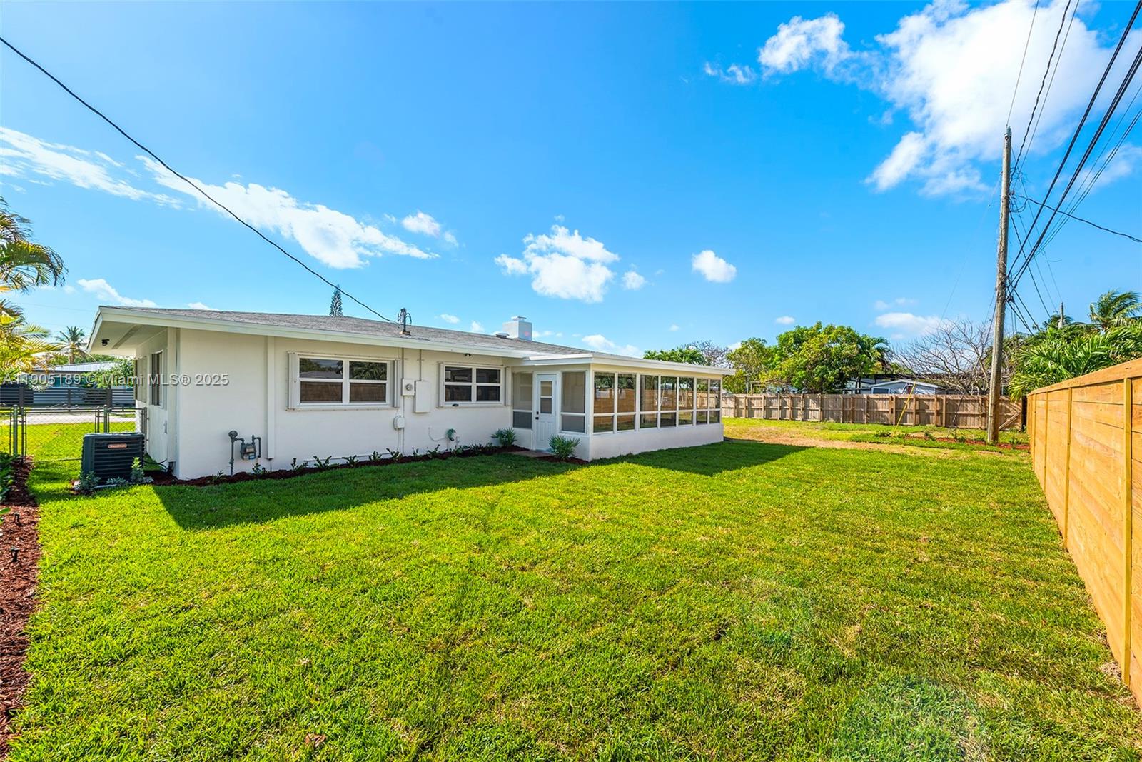 SOUTH CORAL HOMES SEC 2 - Residential Lease