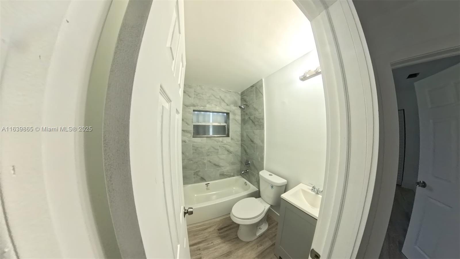 PALM SPRINGS AMD - Residential