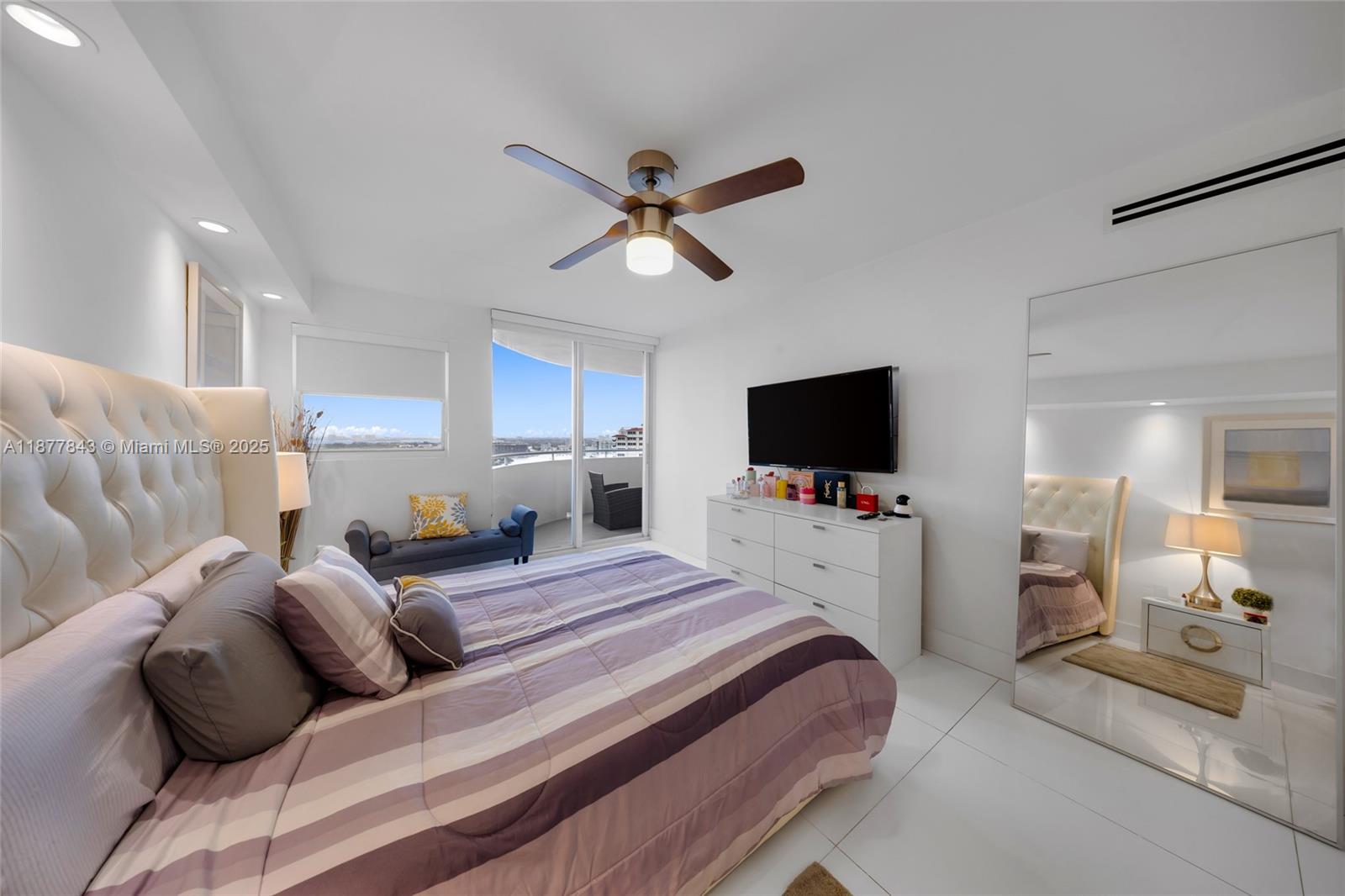 LA GORCE PALACE CONDO - Residential
