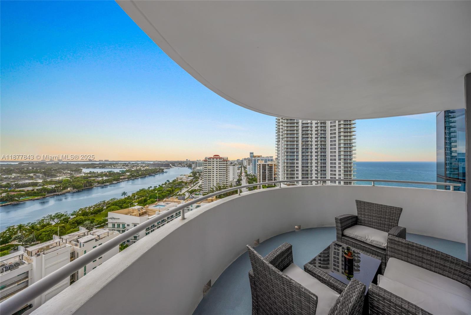 LA GORCE PALACE CONDO - Residential