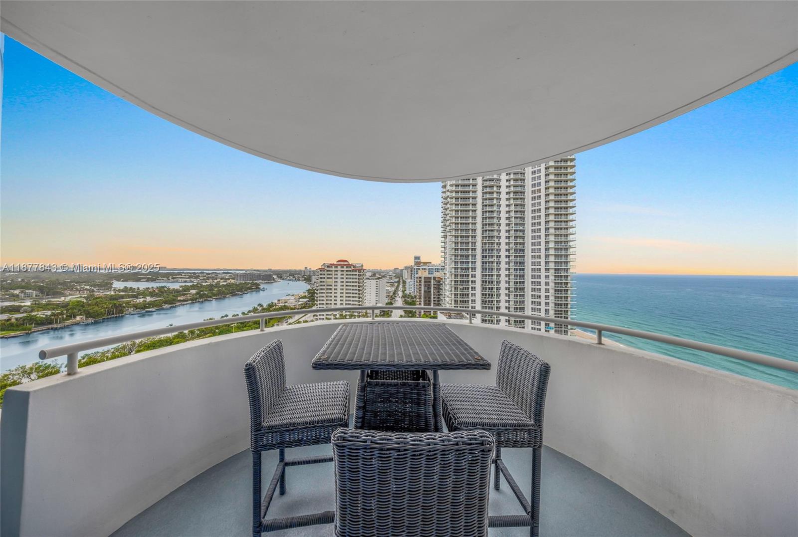 LA GORCE PALACE CONDO - Residential