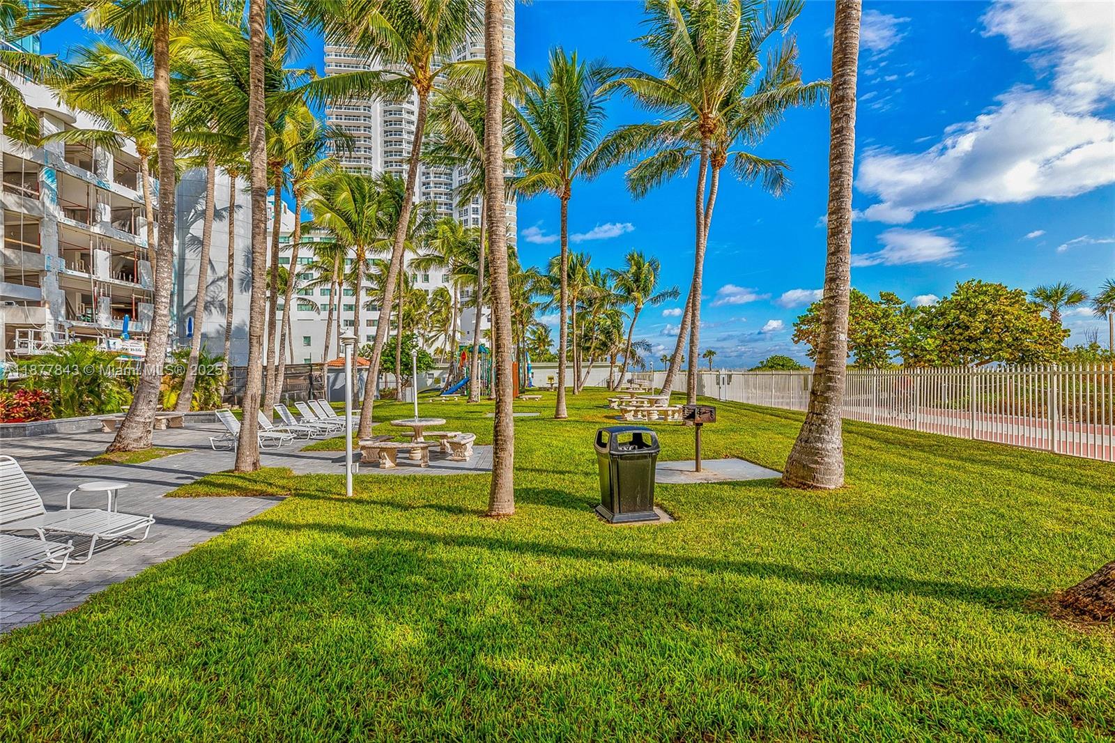 LA GORCE PALACE CONDO - Residential