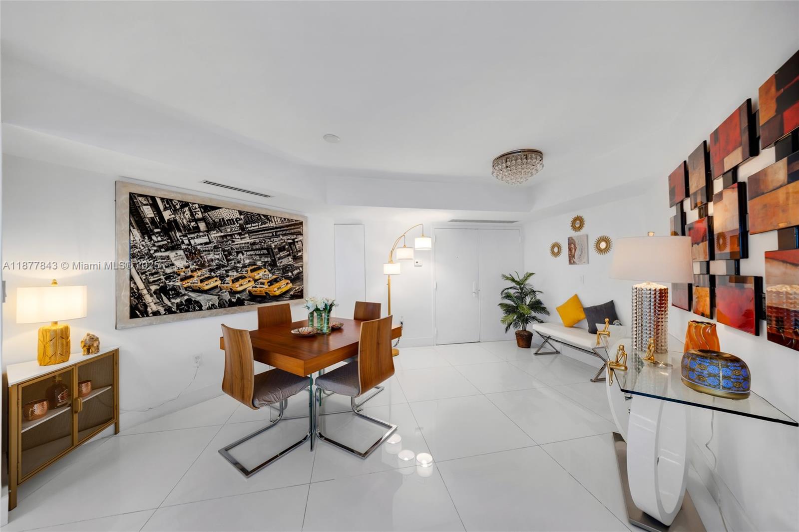 LA GORCE PALACE CONDO - Residential