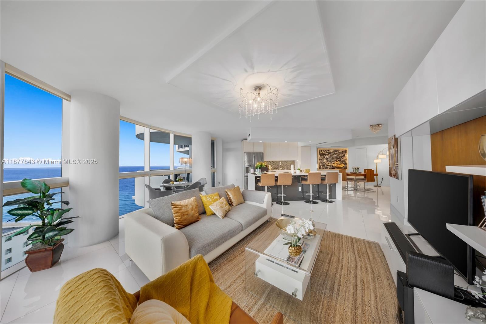 LA GORCE PALACE CONDO - Residential