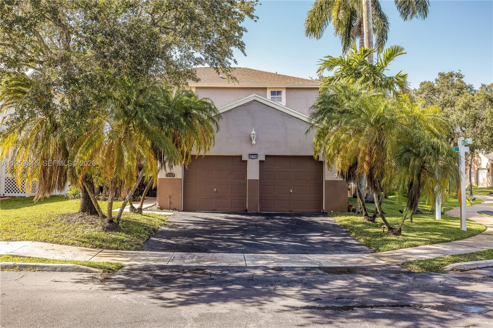 CHAPEL TRAIL REPLAT - Residential