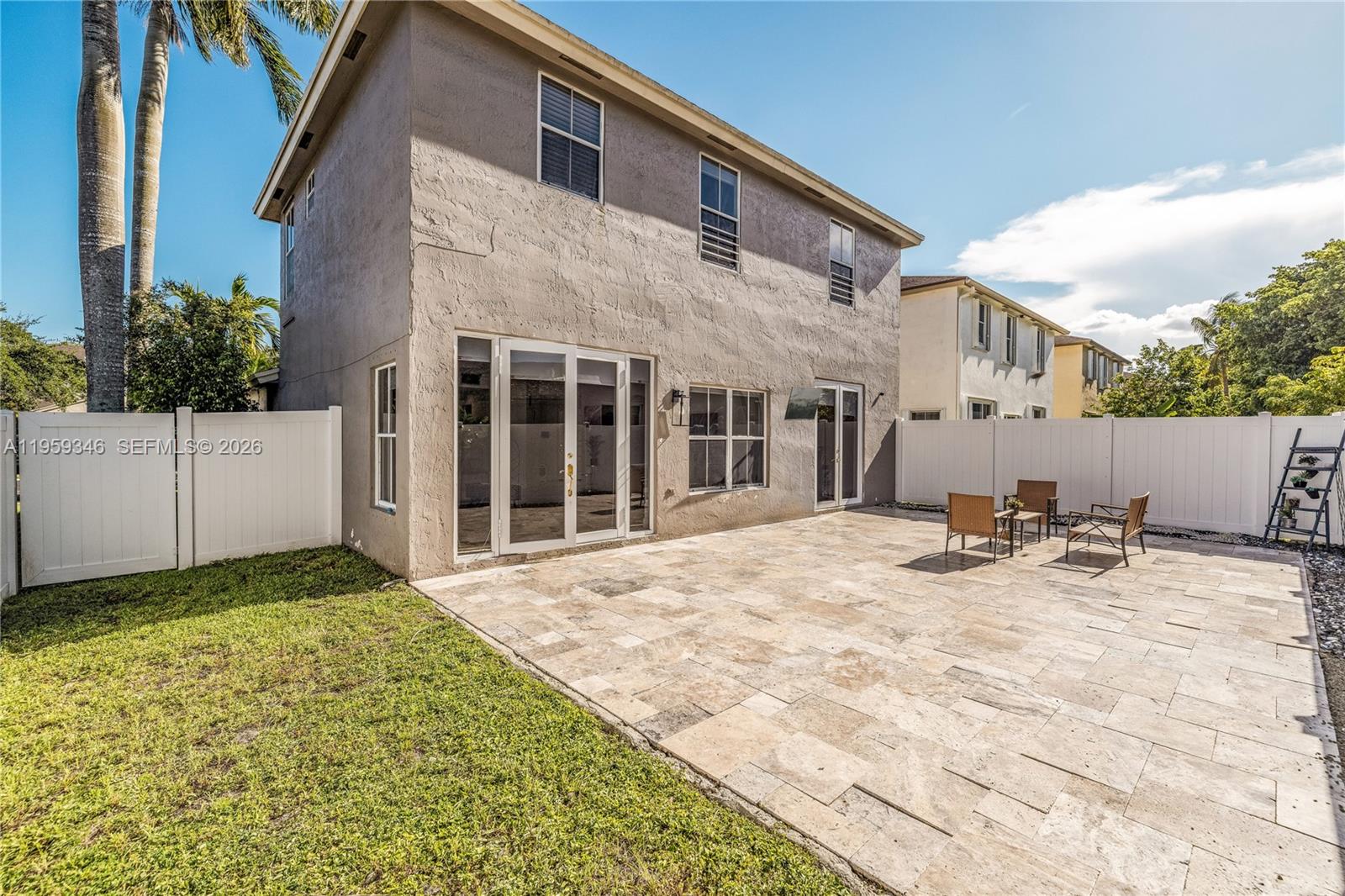 CHAPEL TRAIL REPLAT - Residential