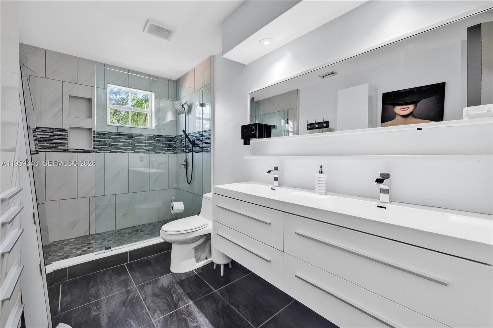 CHAPEL TRAIL REPLAT - Residential