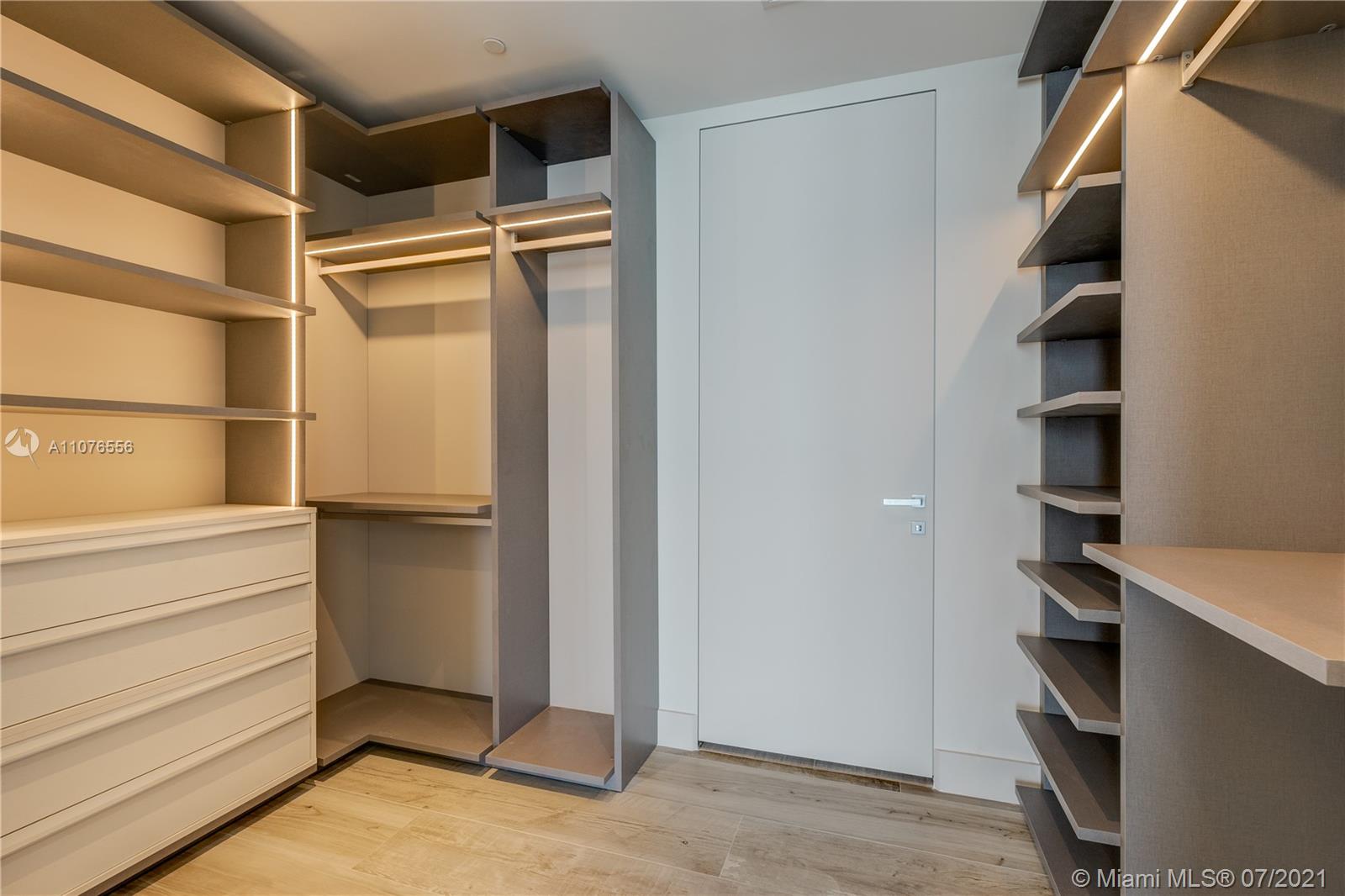 18975 COLLINS CONDO - Residential