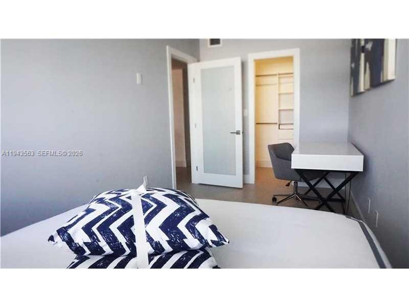 THE DECOPLAGE CONDO - Residential