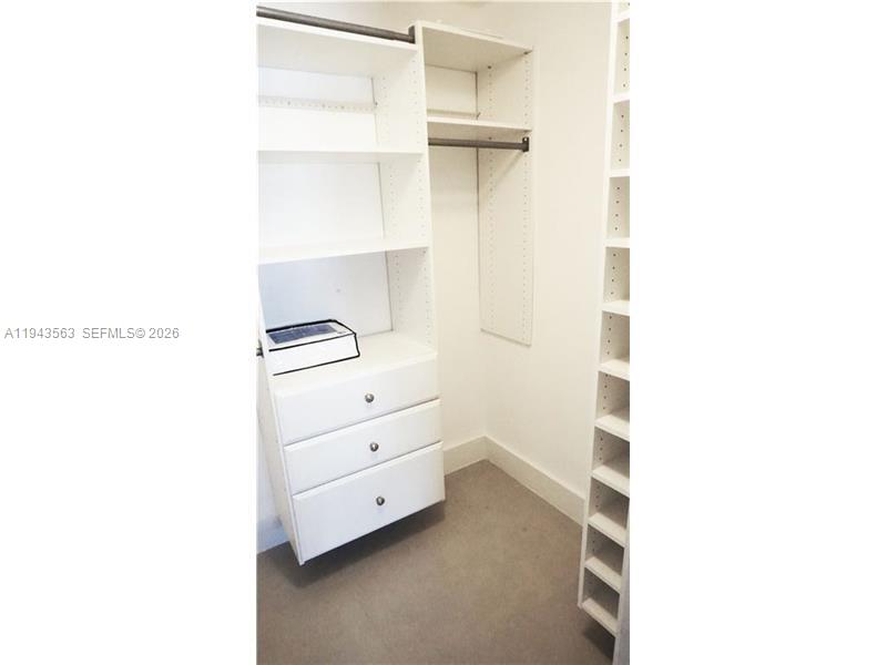 THE DECOPLAGE CONDO - Residential