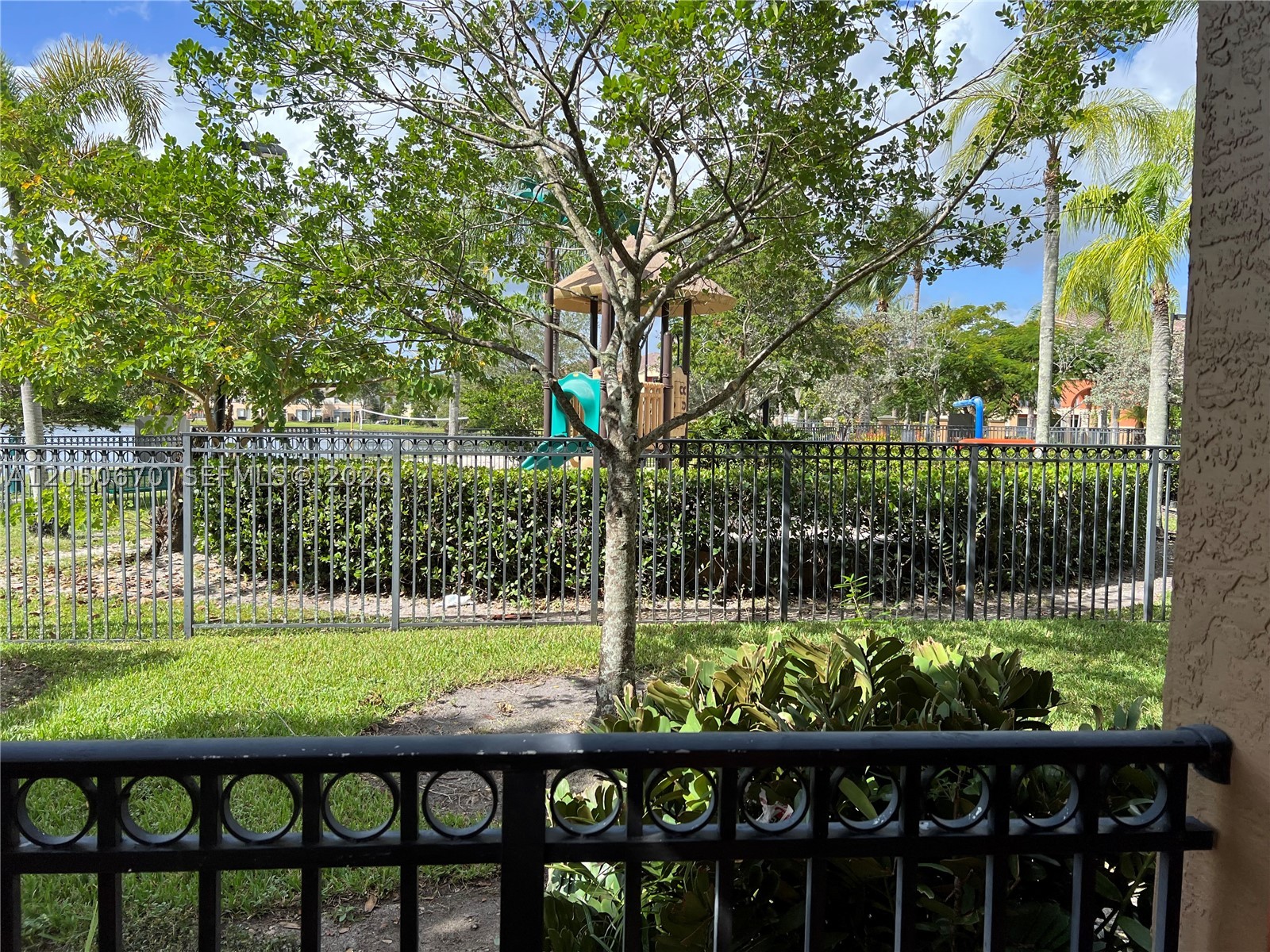 EL-AD VILLAGGIO CONDO BLD - Residential Lease