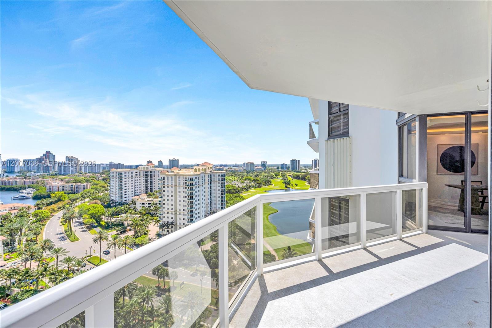 THE LANDMARK CONDO - Residential