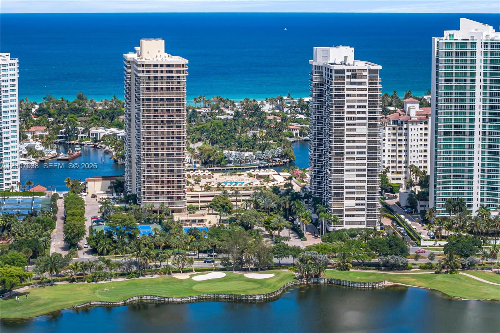 THE LANDMARK CONDO - Residential