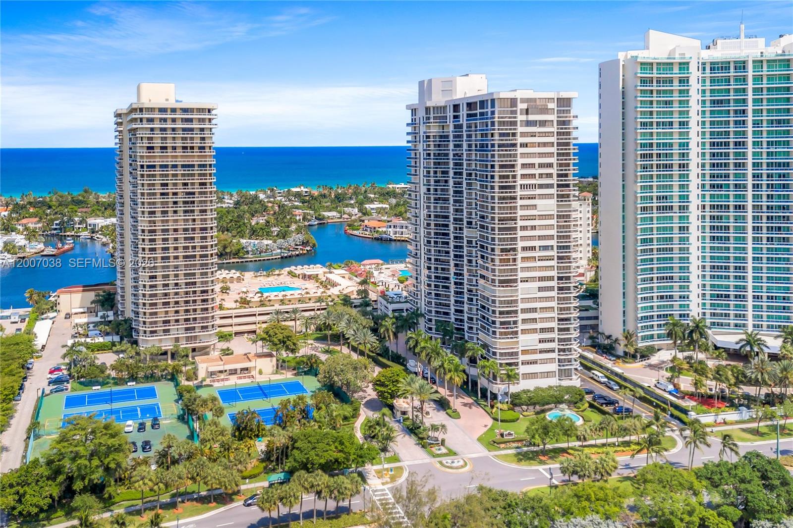THE LANDMARK CONDO - Residential