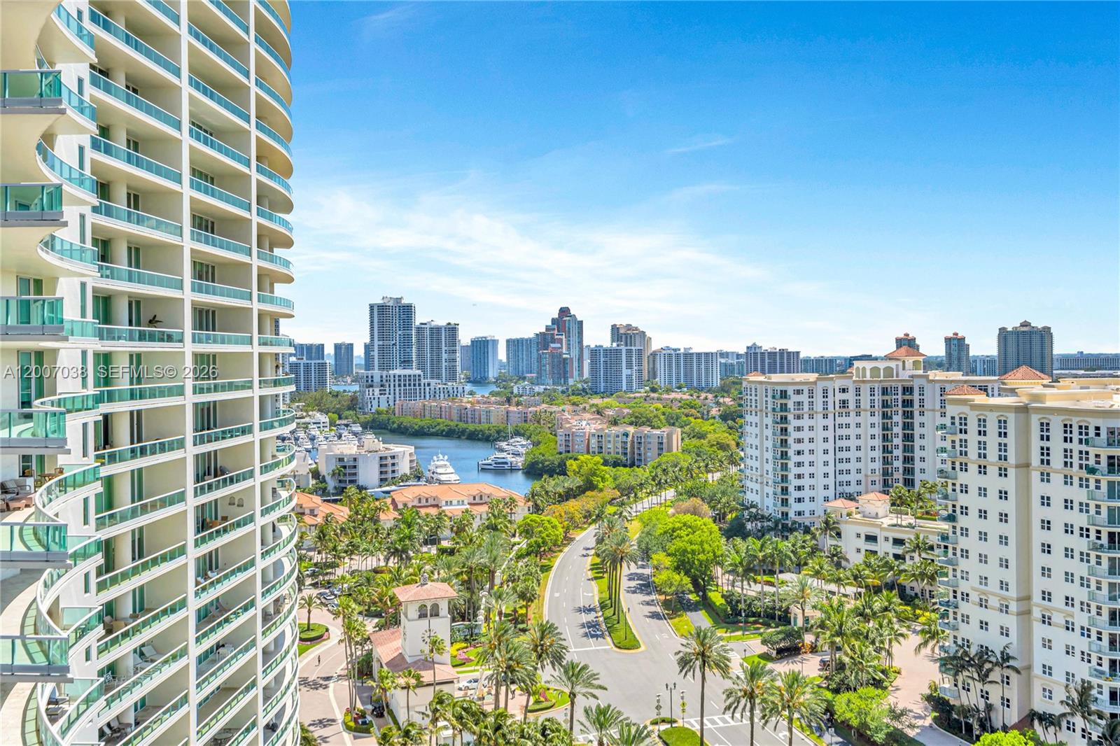 THE LANDMARK CONDO - Residential