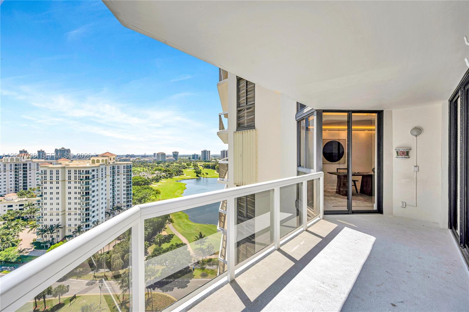 THE LANDMARK CONDO - Residential