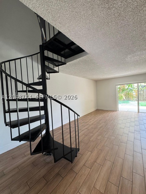 BRENTWOOD TOWNHOUSE 2 - Residential Lease