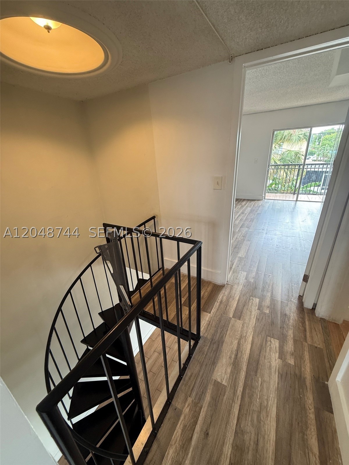 BRENTWOOD TOWNHOUSE 2 - Residential Lease