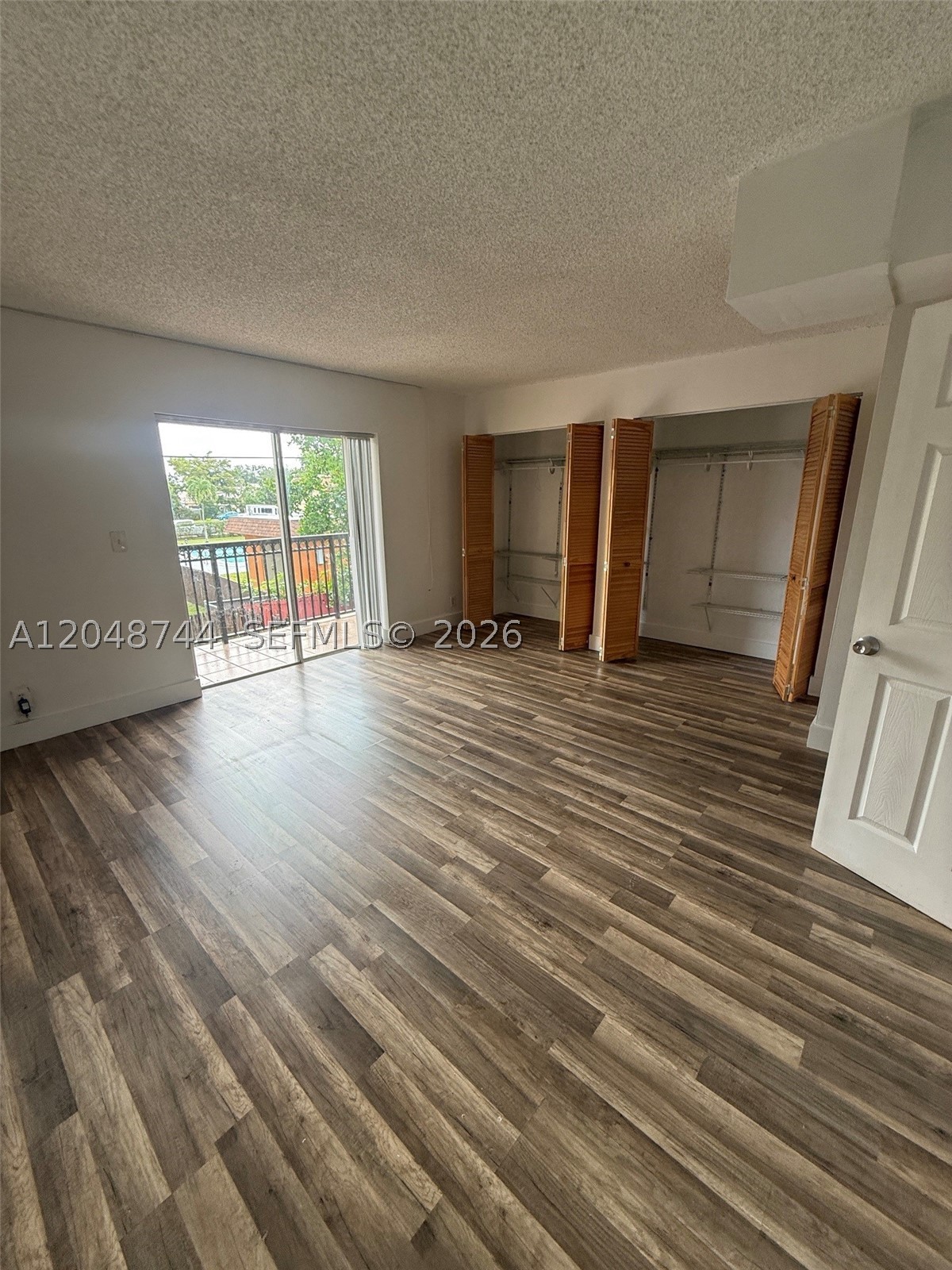 BRENTWOOD TOWNHOUSE 2 - Residential Lease