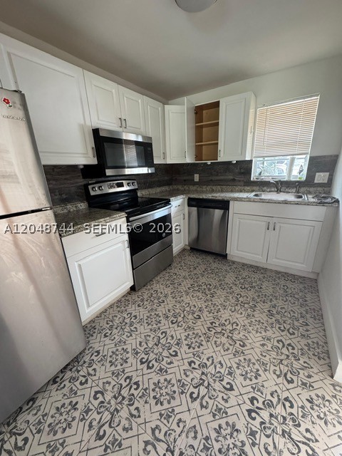 BRENTWOOD TOWNHOUSE 2 - Residential Lease