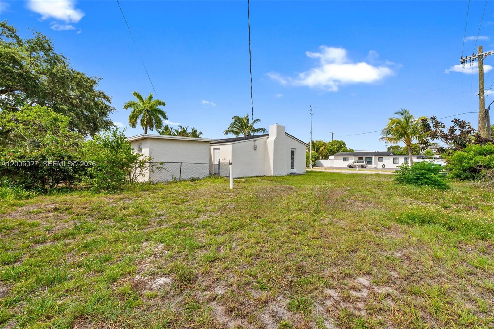 CAROL CITY - Residential