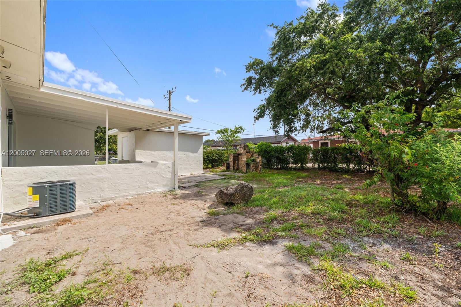 CAROL CITY - Residential