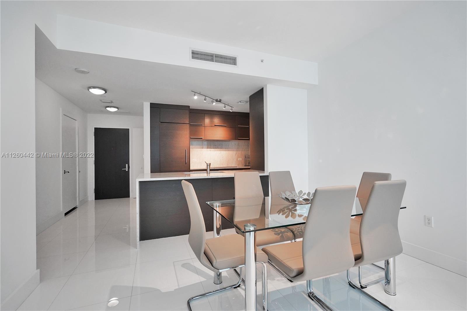 900 BISCAYNE BAY CONDO - Residential Lease