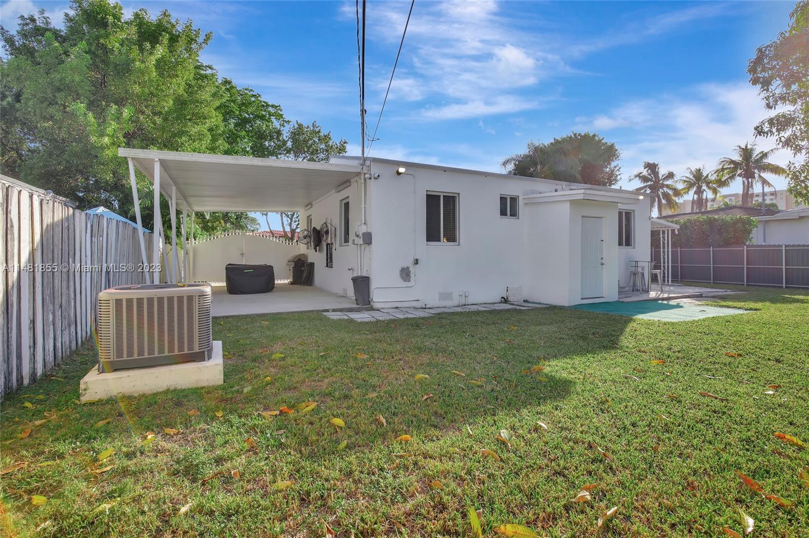 CHURCHILL ESTATES - Residential