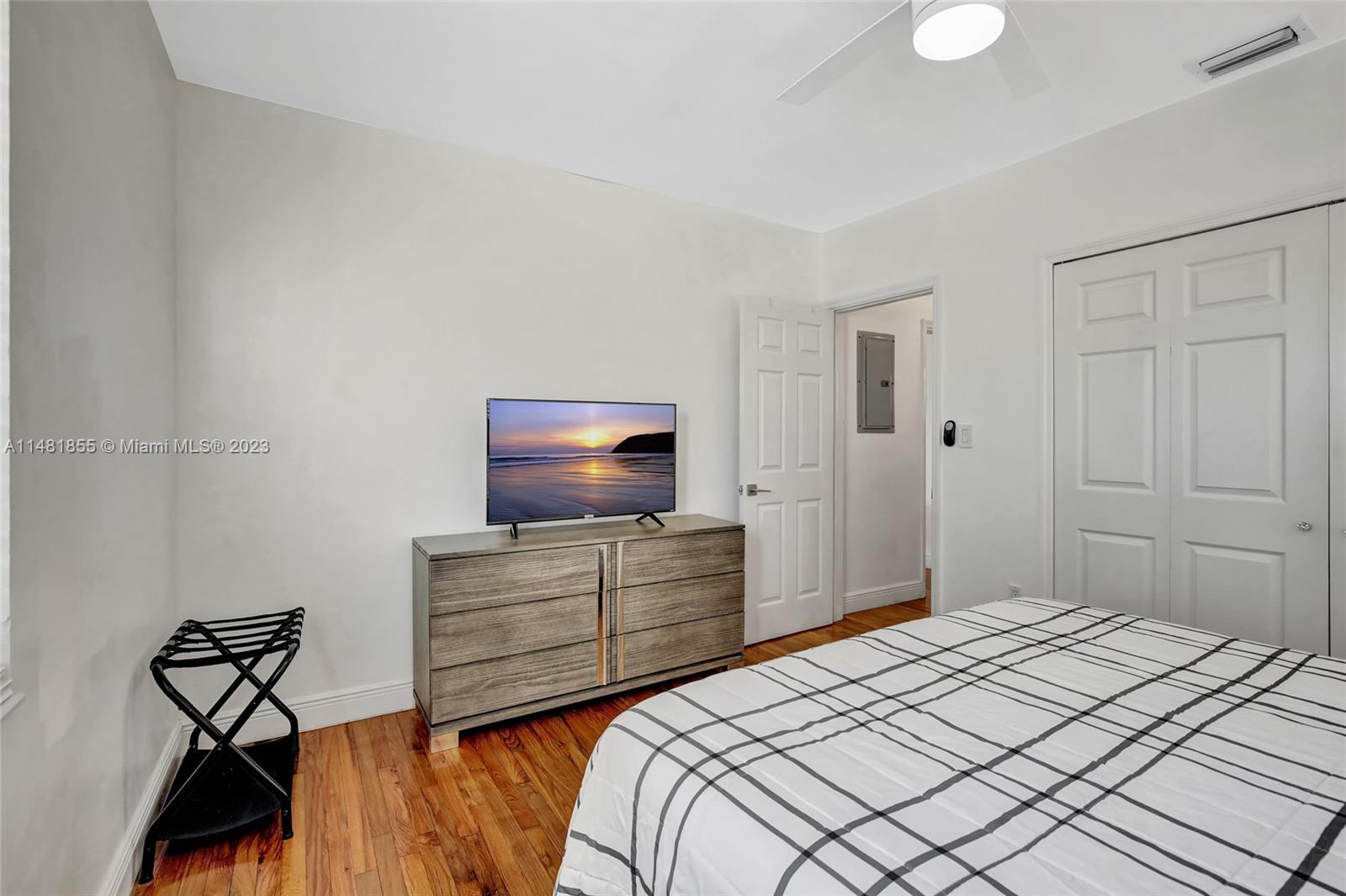 CHURCHILL ESTATES - Residential