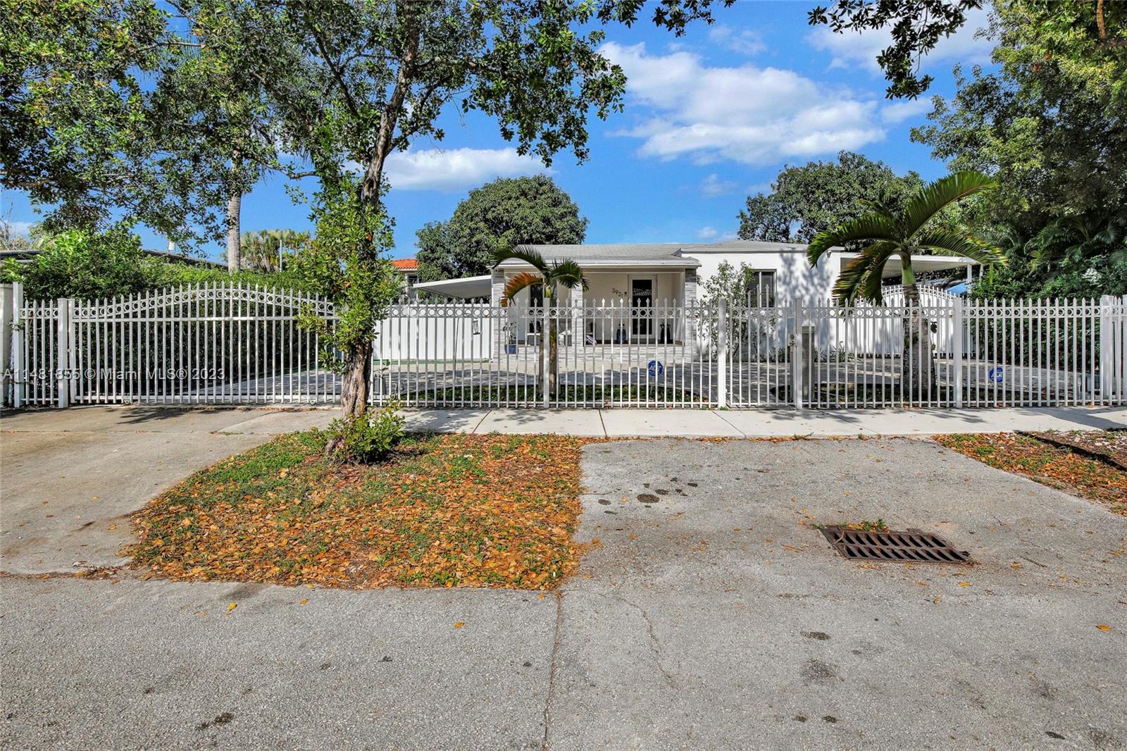 CHURCHILL ESTATES - Residential