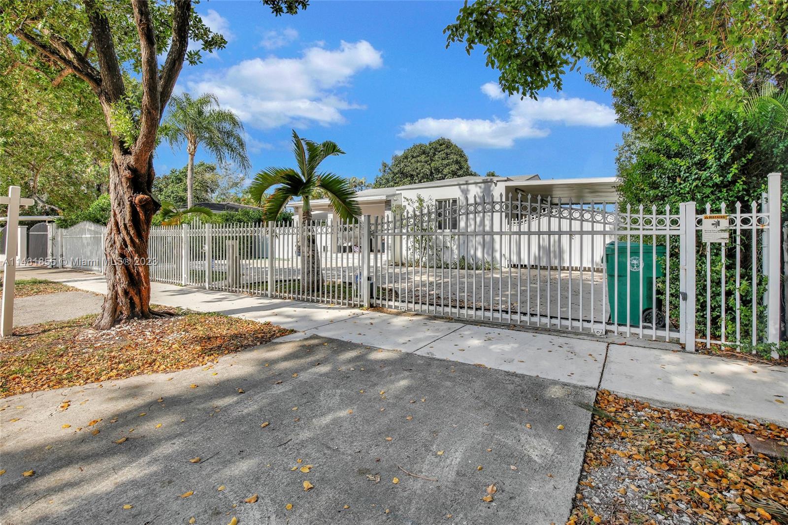 CHURCHILL ESTATES - Residential