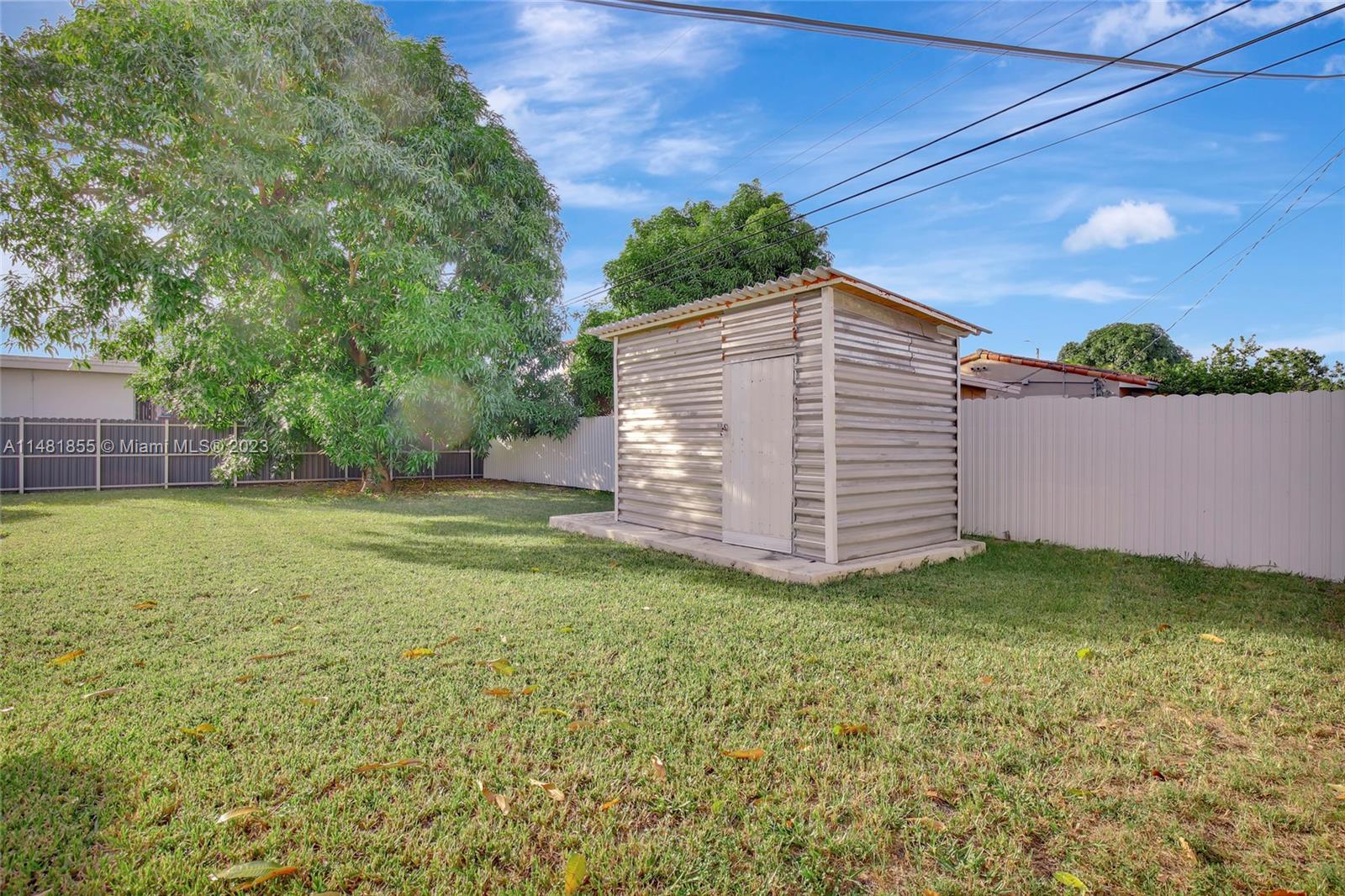 CHURCHILL ESTATES - Residential
