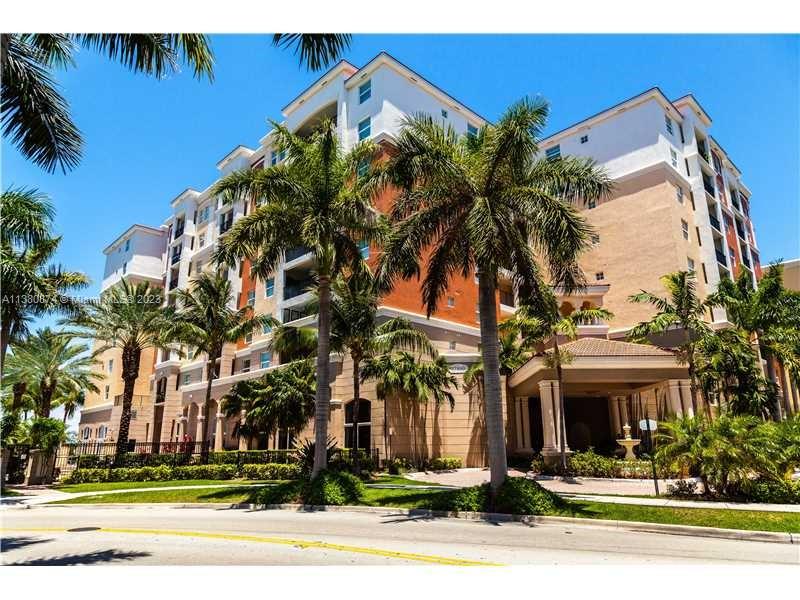 PORTO BELLAGIO CONDO - Residential