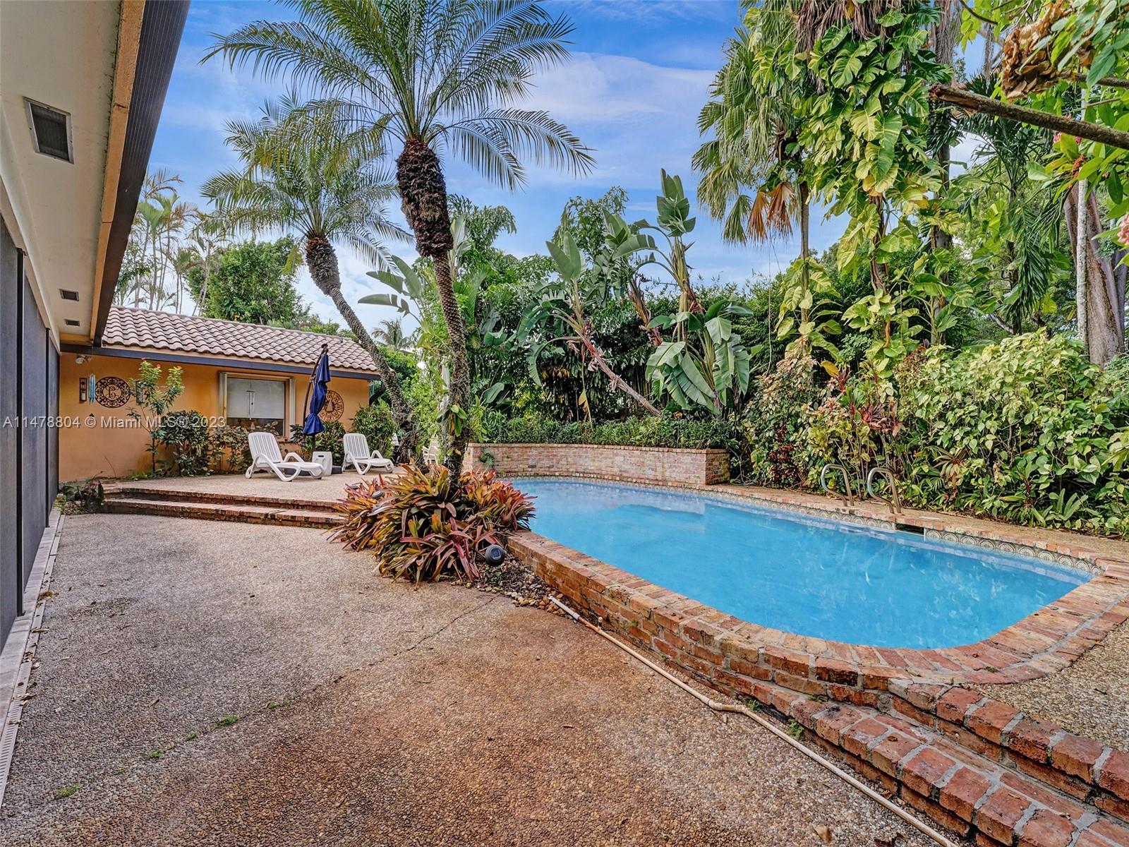 Lakes of Emerald Hills - Residential