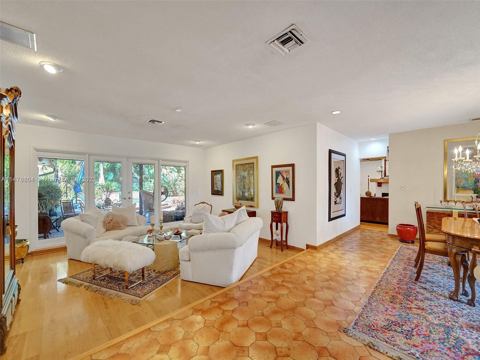 Lakes of Emerald Hills - Residential
