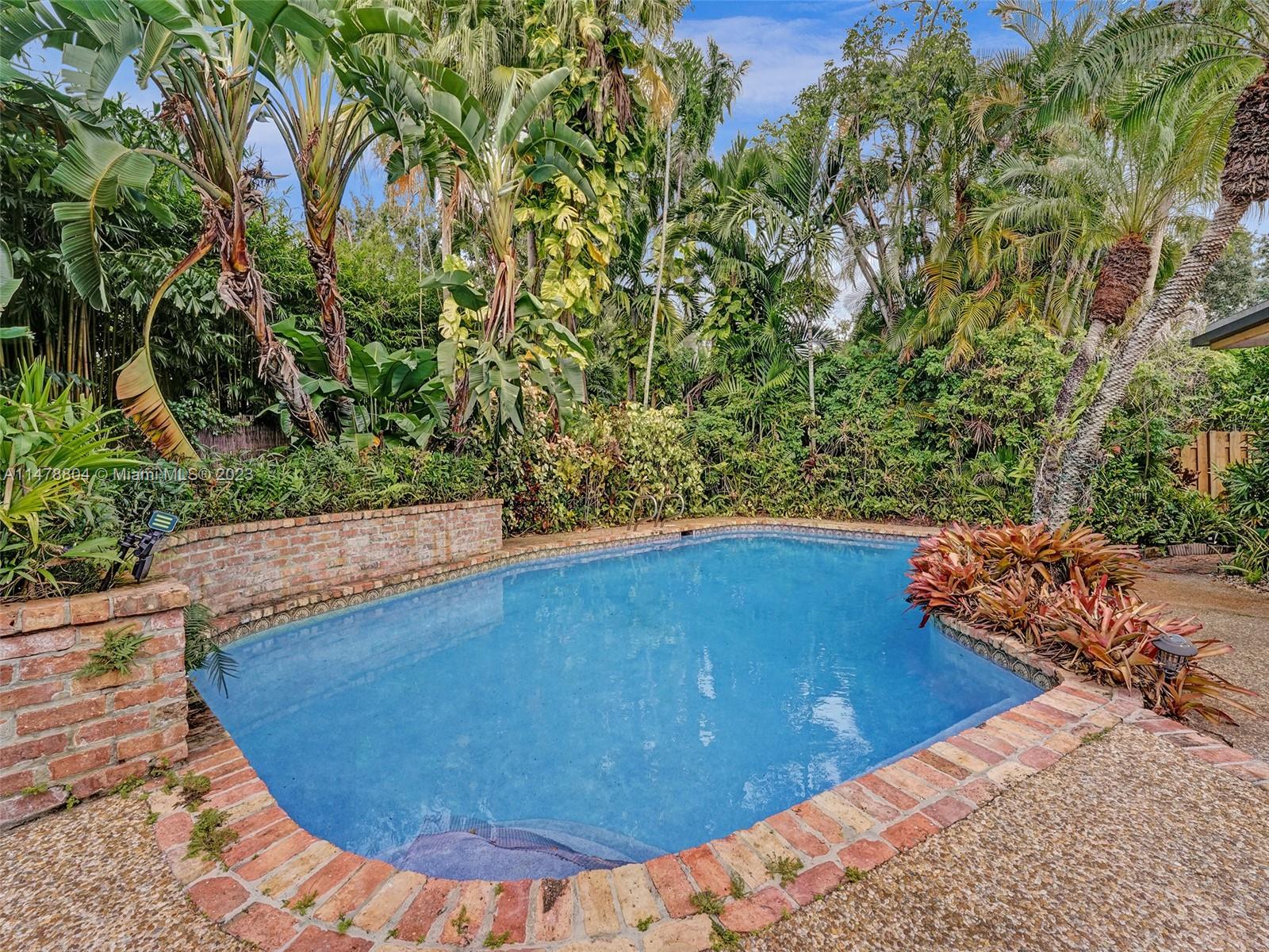Lakes of Emerald Hills - Residential